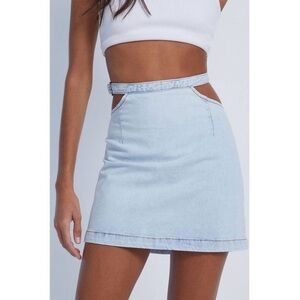NWOT WeWoreWhat Denim Light Wash Cut Out Mini Skirt Size S
